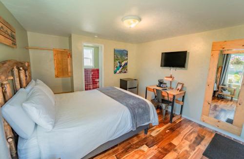Libby Hotel | Pet-Friendly Evergreen Motel with Kitchen & Great Ratings