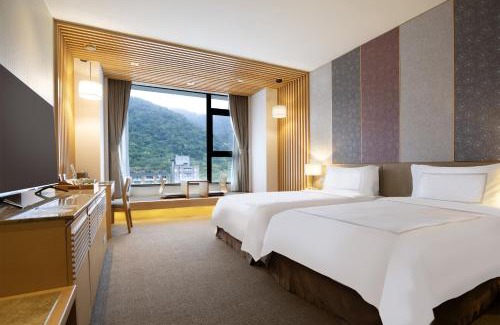 Jiaoxi Resort | Elegant Evergreen Resort Hotel in Jiaosi with Ocean Views