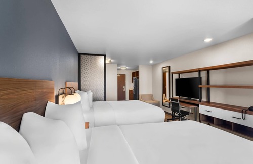 Bastrop Hotel | Everhome Suites Bastrop