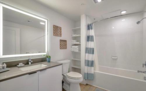 Paradise Apartment | Family-Friendly Getaway with Pool & Pet Amenities