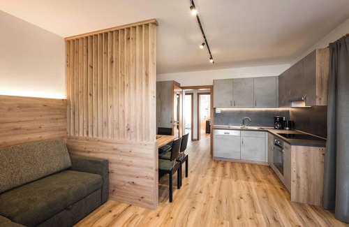 Villa Apartment | Wake Up to Majestic Mountain Views in South Tyrol