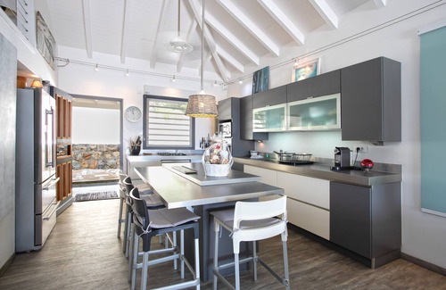 Cul de Sac Villa | Wake Up to Your Dream at Pinel Island with Ocean Views