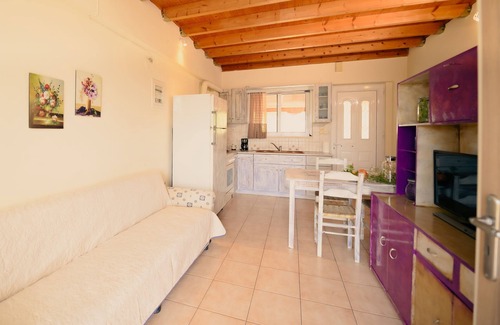 Archaia Olympia House | Evgenias House: Family-Friendly Stay in Ancient Olympia