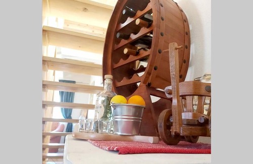 Senj House | Evina Kuća: Family-Friendly Retreat with Hot Tub Access