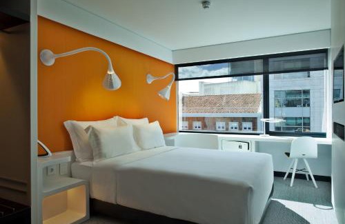 Sao Jorge de Arroios Hotel | Discover EVOLUTION Lisboa Hotel: Oceanfront Bliss Awaits