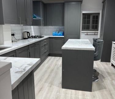 Burslem House | Ewans Home