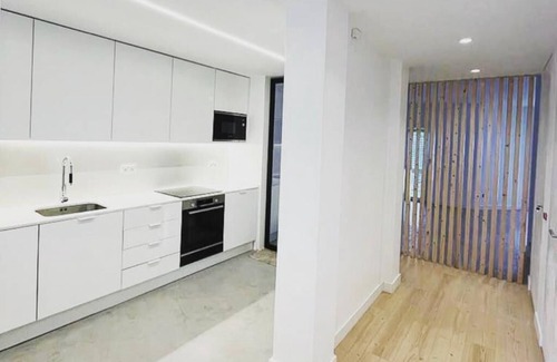 Retur House | Beautiful Holiday Home at Praia do Cabeço with Pool & Spa