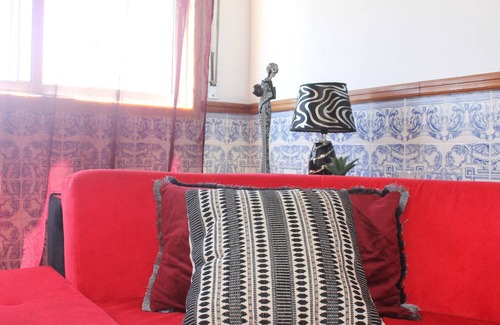Massama Apartment | Modern T2 Apartment in Queluz, Portugal – Pet Friendly Stay