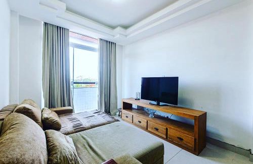 Itauna Apartment | Prime Apartment Steps from Itaúna Beach with Hot Tub Access