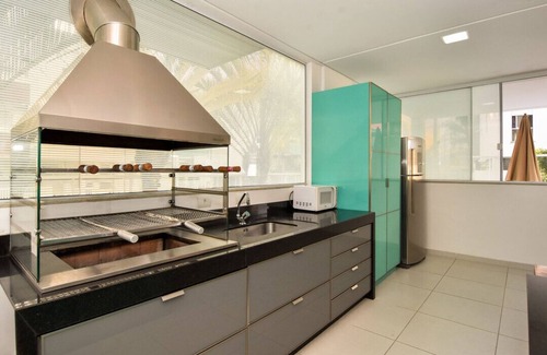 Lagoa Pequena Apartment | Convenient Getaway Steps from Praia do Campeche, SC