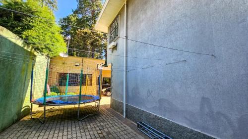 Alto da Boa Vista House | Elegant Retreat in a Prime Neighborhood of Campos do Jordão