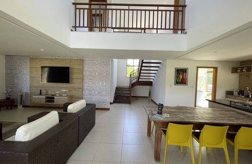 Jenipabu House | Oceanfront Retreat in Guarajuba - Rated 10/10 by Guests