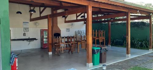 Juquehy House | Cozy Retreat in Juquehy with Pool and Family-Friendly Vibe
