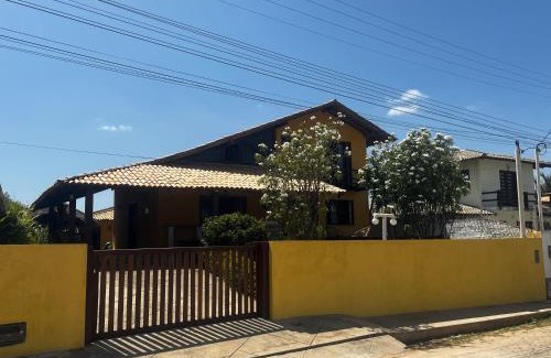 Coqueiro House | Inviting Home at Praia do Coqueiro with 4 Suites