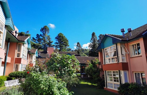 Bairro Lago Negro Apartment | Cozy Duplex in Gramado with Fireplace and Family Amenities