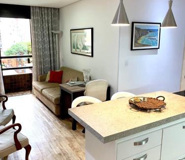 Pinheiros Apartment | Elegant 4-Star Apartment Near Fradique Metro with Ocean View