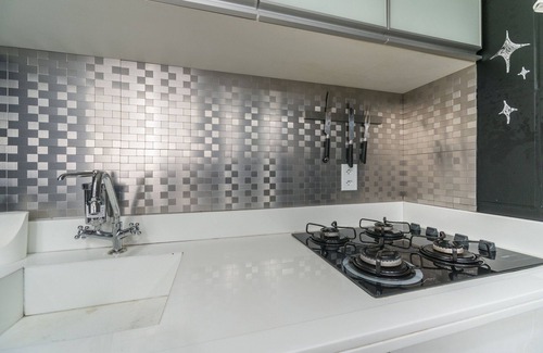 Boa Viagem Apartment | Cozy Boa Viagem Flat for 4 with Oceanfront Amenities