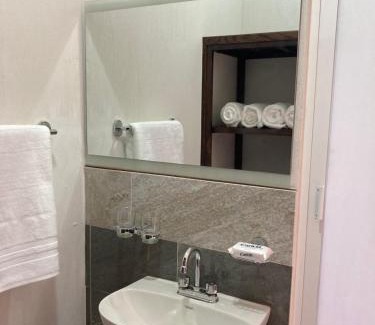 Zinapecuaro Apartment | Budget-Friendly Excelente Loft in the Heart of the City