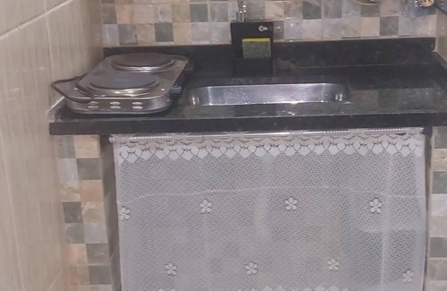Bangu House | Cozy Micro Casa: Ideal for Families and Budget Travelers
