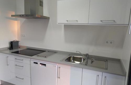 Palos de la Frontera Apartment | Top-Rated Apartment with Private Parking for Families