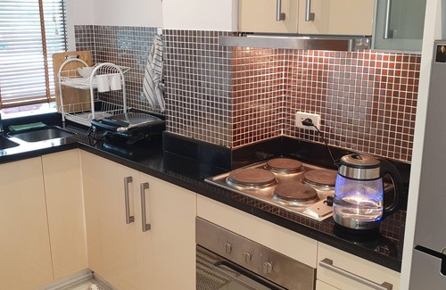 Nong Prue Apartment | Spacious Condo with Garden, Pool & Breakfast Await You