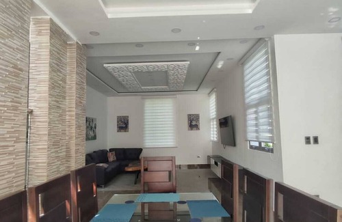El Soco House | Lovely Villa Near Beach with Pool and Family Amenities