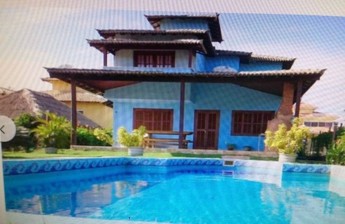 Arpoador House | Inviting Duplex Retreat with Pool in Premium Community