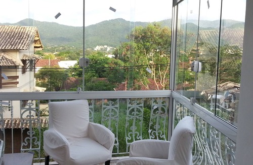 Maravista Apartment | Guest Rated 10/10: Finely Furnished Studio with Pool & Spa