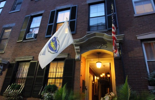 Highland Park Apartment | Top-Rated Fort Hill Inn: Family-Friendly, 1.5 Miles to Downtown