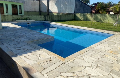 Morada da Praia House | Top-Rated Pet-Friendly Home in Litoral Norte SP with Pool