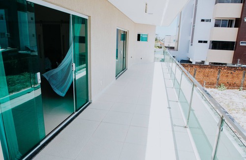 Cabedelo House | New Intermares House: Pet-Friendly Oceanfront Retreat
