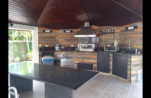 Jardim Acapulco Condo | Superior Oceanfront House with 5 Suites - Jardim Acapulco I