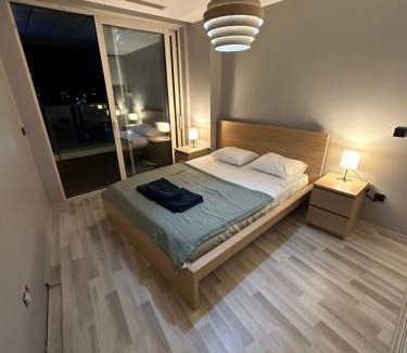 Zeytinburnu Apartment | Comfortable Suite Near Fişekhane with Pool & Pet-Friendly