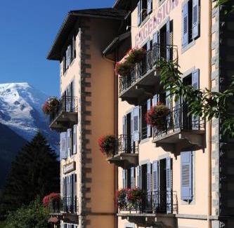 Les Tines Hotel | Relax at Excelsior Chamonix Hôtel & Spa with Ocean Views