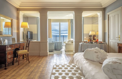 Rapallo Hotel | Exclusive Excelsior Palace on Portofino Coast with Ocean View