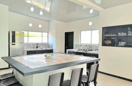 Tocaima House | Relaxing CASA FINCA with Private Pool & Wi-Fi Access
