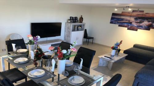 San Jorge House | Elegant Oceanfront Chalet "Una Escapada al Paraíso" Awaits