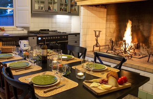 Castiglione del Lago Villa | Dreamy Villa with Pool & Ocean View, Rated 9.4/10