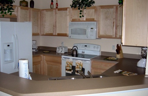 Cypress Pointe Villa | Inviting 5-Bedroom Retreat in Gated Community Near Attractions