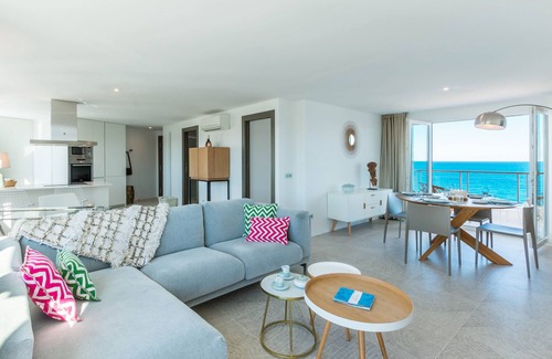 Javea Apartment | Top-Rated Apartment Arenal Beach with Oceanfront Views