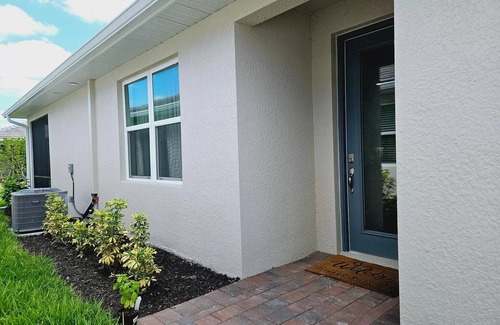 Naples Villa | Modern Brand-New Home with Pool & Breakfast Included