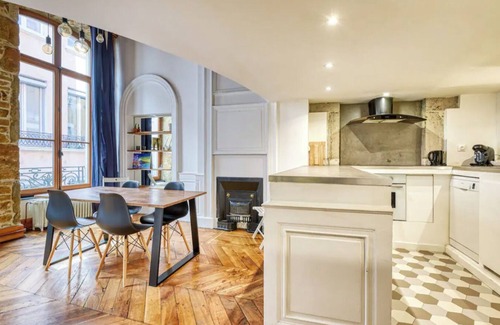 Grande Cote - Annonciade Apartment | Exceptional Canut in the heart of Lyon - Opéra