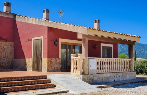 Moratalla House | Serene Getaway Amid Nature with Pool and Spa Amenities