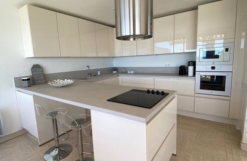 La Baule-Escoublac Apartment | Seaside Retreat: Top Floor Renovated Suite with Terrace