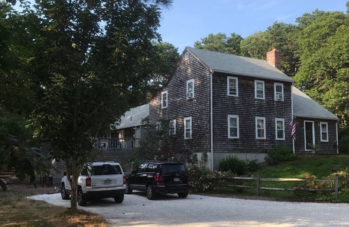 Wellfleet House | Guest Rated: 10/10 Getaway with Breakfast & Family Amenities