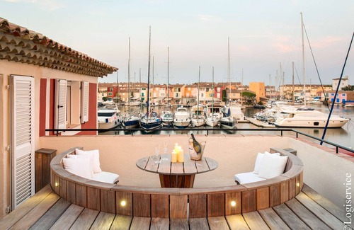 Port Grimaud House | Oceanfront Master House with Mooring and Breakfast Included