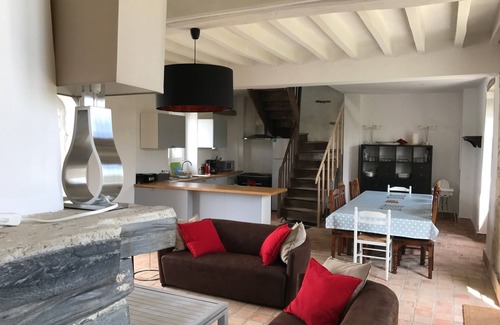 Le Lion-d'Angers House | Serene Island Mill with Pool and Pet-Friendly Amenities
