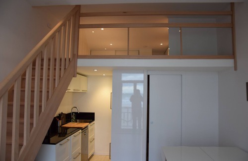 Wimereux Apartment | Oceanfront Retreat with Renovated Comfort and Spa Access