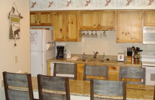 Breckenridge Condo | Top-Rated Ski-in/Ski-Out Retreat at Breckenridge Peak 8