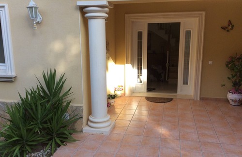 Urbanizacion La Mandarina Villa | Stunning Villa with Private Pool, Oceanfront & Pet-Friendly
